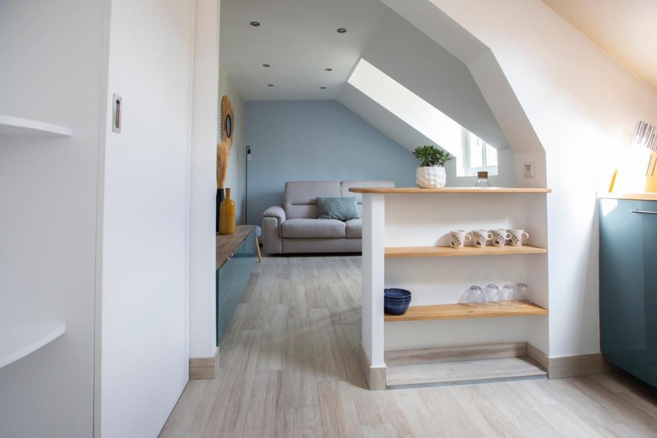 Modern Apartement In The City Center. 普瓦西 外观 照片